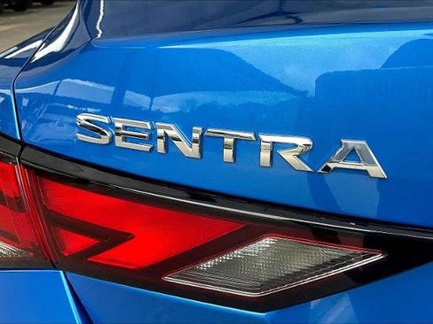 Certified 2025 Nissan Sentra SV image 9