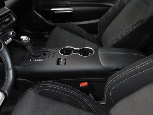 Used 2025 Ford Mustang GT RWD image 40