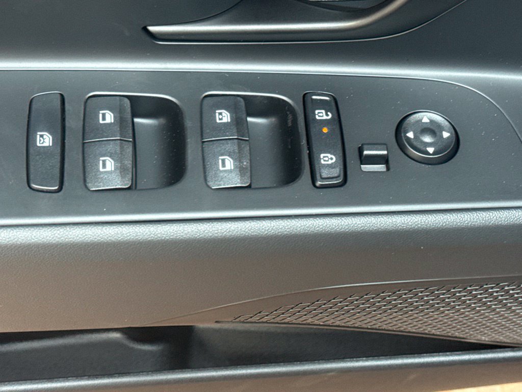 New 2026 Hyundai Elantra SEL Sport FWD image 20