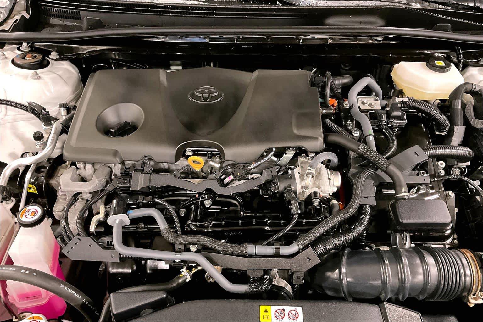 Used 2025 Toyota Camry SE AWD/4WD image 28