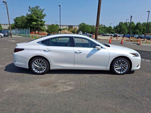 Used 2019 Lexus ES 350 FWD image 8