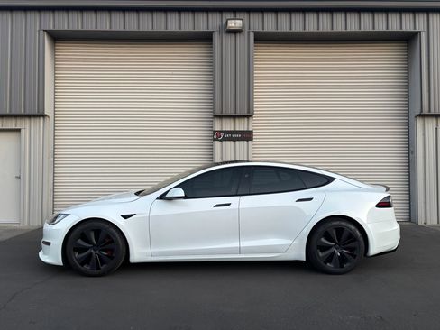 Used 2023 Tesla Model S Plaid AWD/4WD image 3