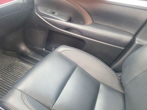 Used 2019 Toyota Highlander XLE image 16