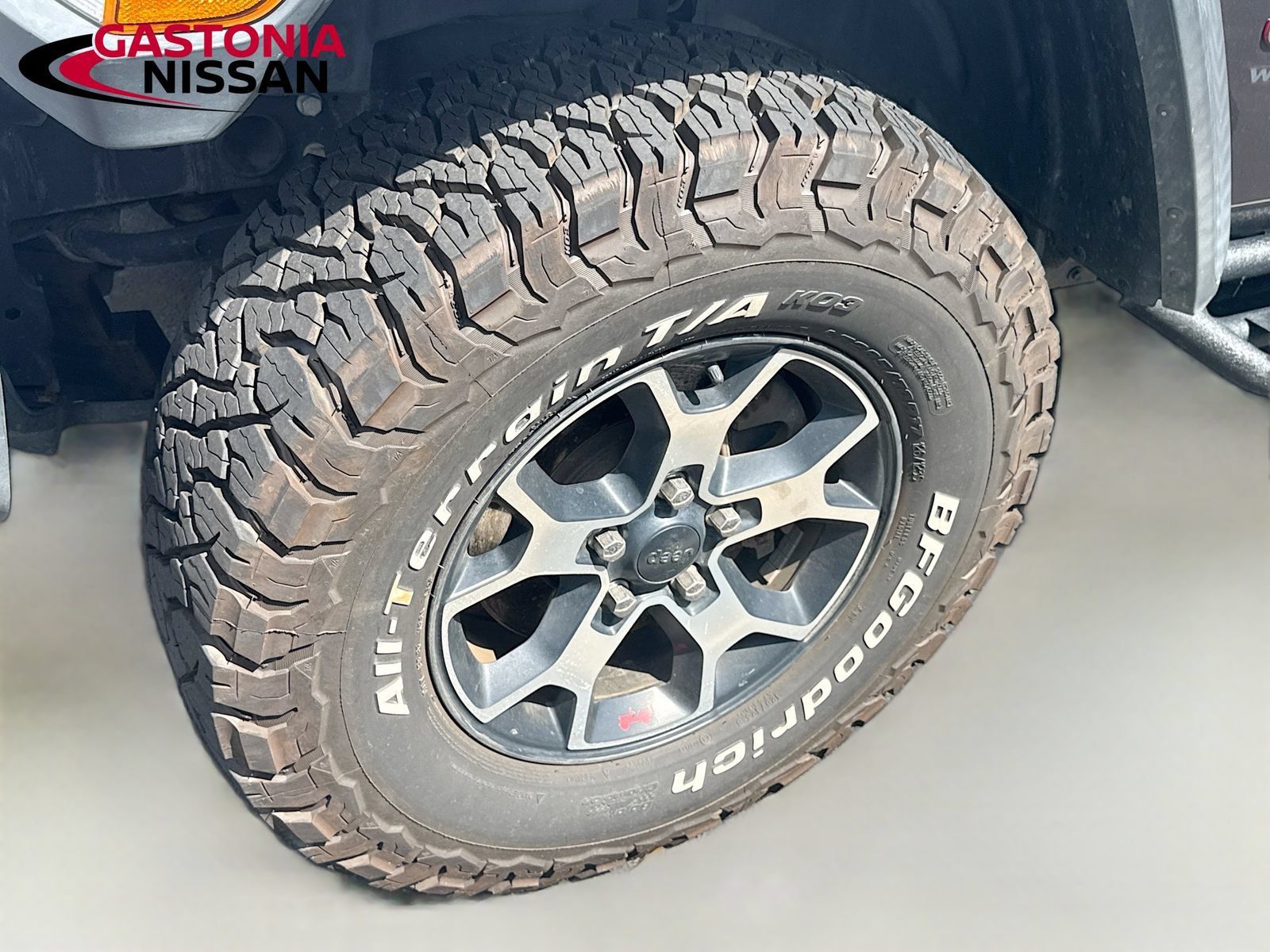 Used 2018 Jeep Wrangler Unlimited Rubicon AWD/4WD image 36