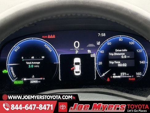 Used 2025 Toyota Camry XSE image 16