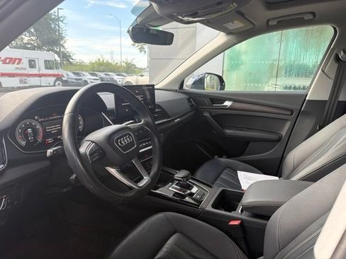 Used 2021 Audi Q5 2.0T Premium Plus w/ Premium Plus Package AWD/4WD image 6