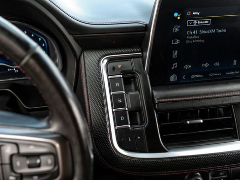 Used 2022 Chevrolet Tahoe RST w/ Sport Performance Package AWD/4WD image 24