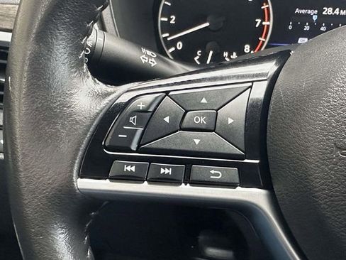 Used 2023 Nissan Altima 2.5 SV w/ SV Premium Package image 24