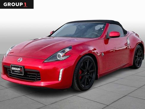 Used 2019 Nissan 370Z Touring Sport image 1