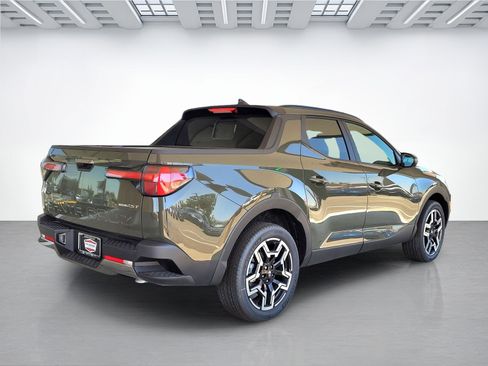 New 2025 Hyundai Santa Cruz Limited image 4