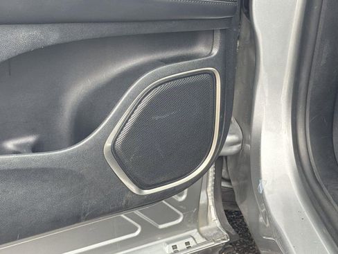 Used 2023 Lincoln Nautilus Reserve image 20