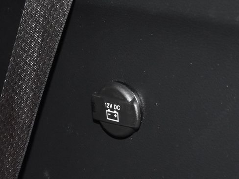 Used 2025 Chrysler Pacifica Select FWD image 41