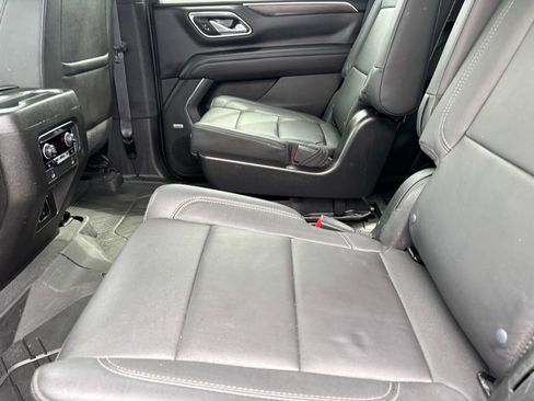 Used 2023 Chevrolet Tahoe Z71 w/ Luxury Package image 25