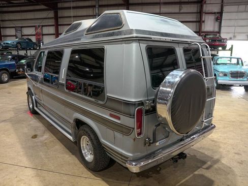 Used 1987 Ford E-150 and Econoline 150 RWD image 16