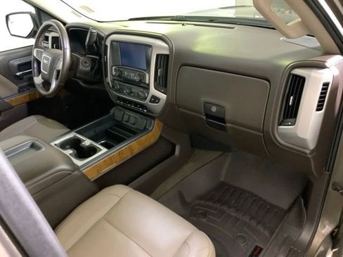 Used 2015 GMC Sierra 1500 SLT w/ SLT Preferred Package AWD/4WD image 21