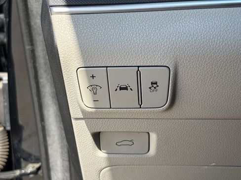 Used 2022 Kia K5 LXS FWD image 30