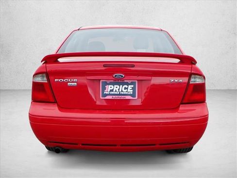 Used 2006 Ford Focus SES image 3