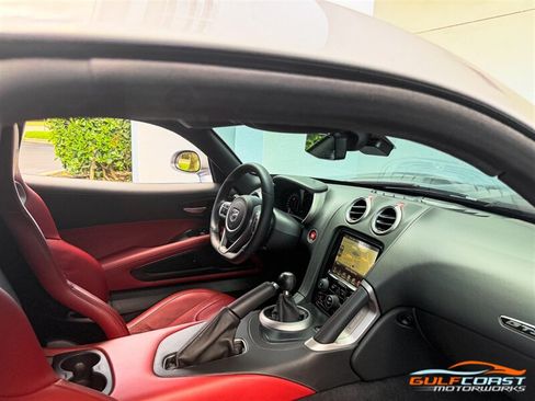 Used 2017 Dodge Viper GTS RWD image 24
