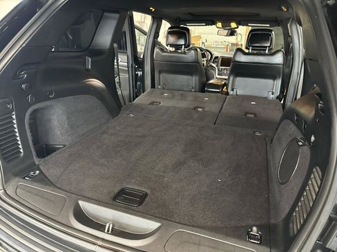 Used 2015 Jeep Grand Cherokee Altitude image 41