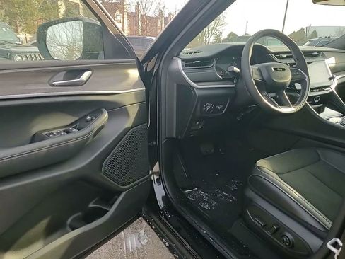 New 2026 Jeep Grand Cherokee Altitude image 22