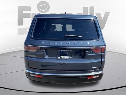 Used 2024 Jeep Wagoneer Series II w/ Premium Group I AWD/4WD image 4