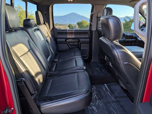 Used 2018 Ford F150 Lariat w/ Equipment Group 502A Luxury AWD/4WD image 18