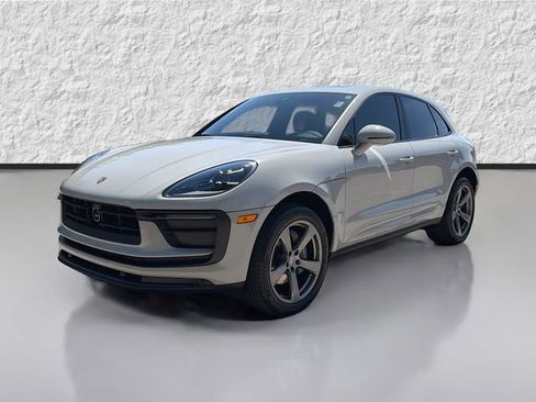 Used 2023 Porsche Macan Turbo AWD/4WD image 7