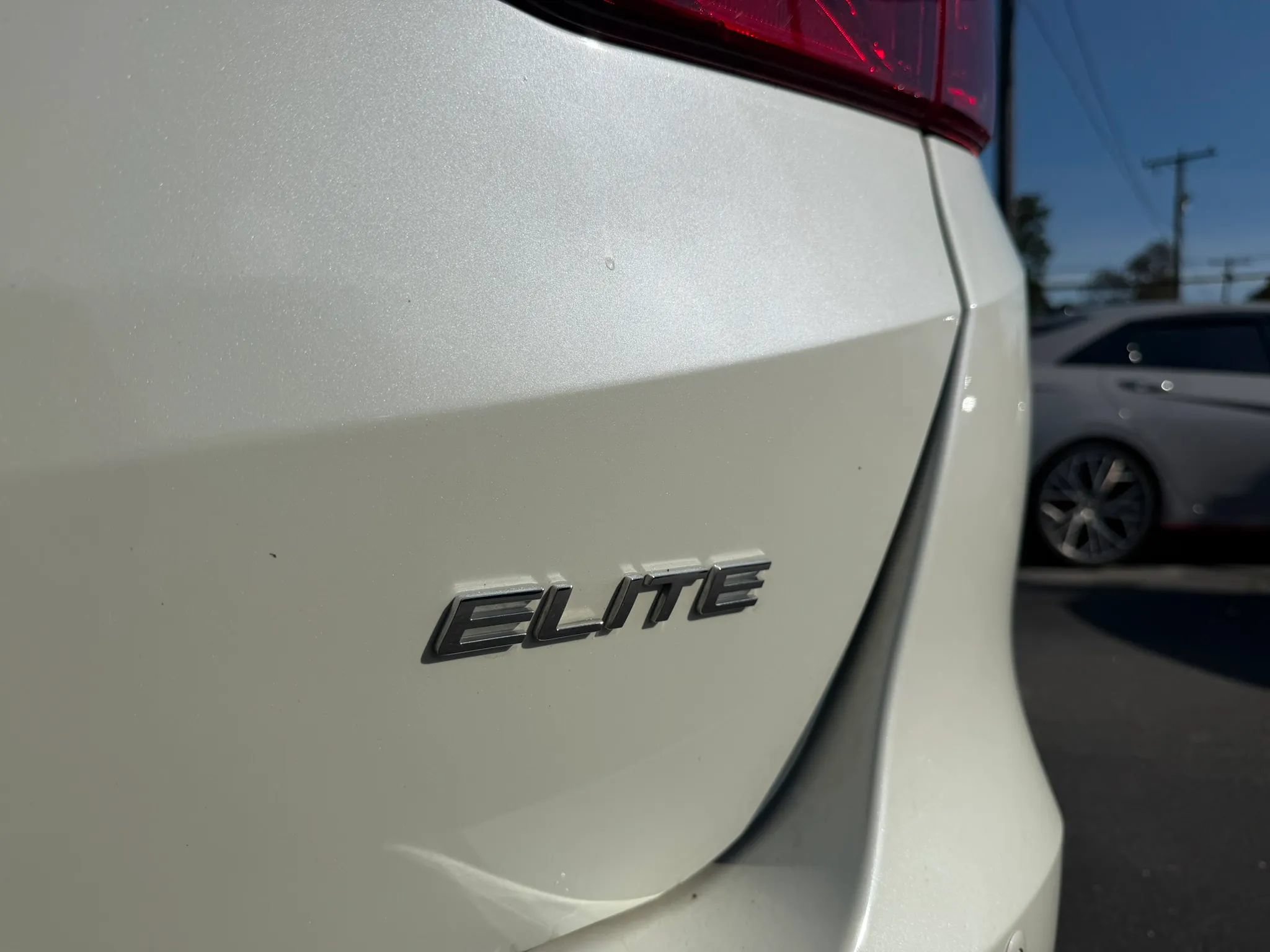 Used 2018 Honda Odyssey Elite image 9