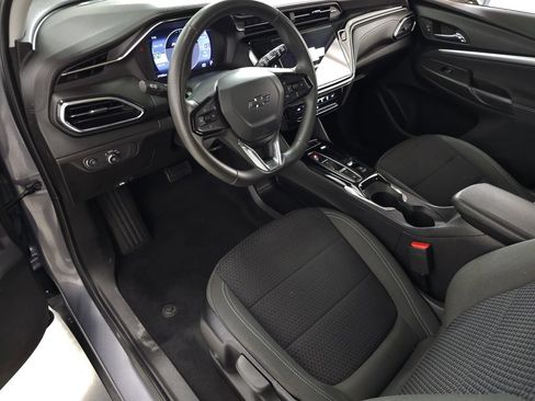Used 2023 Chevrolet Bolt EUV LT w/ Driver Confidence Package FWD image 16