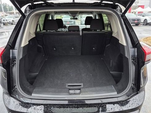 Certified 2024 Nissan Rogue SV image 9