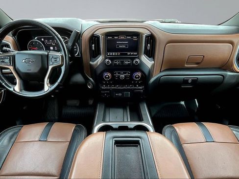 Used 2021 Chevrolet Silverado 3500 High Country w/ Z71 Off-Road Package AWD/4WD image 9