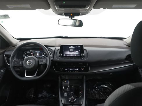 Used 2021 Nissan Rogue SV AWD/4WD image 13