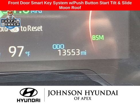 Used 2025 Toyota RAV4 XLE w/ Convenience Package FWD image 5