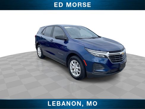 Certified 2022 Chevrolet Equinox LS AWD/4WD image 2