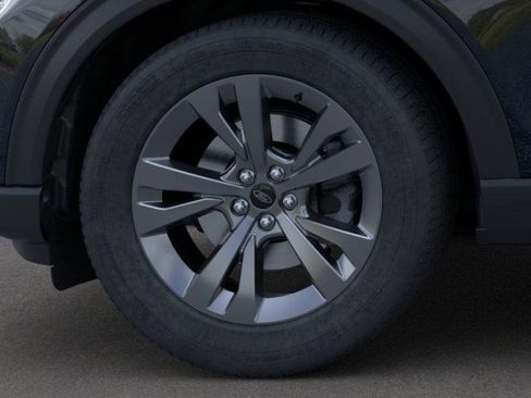 New 2025 Ford Explorer Active w/ Active Comfort Package image 19