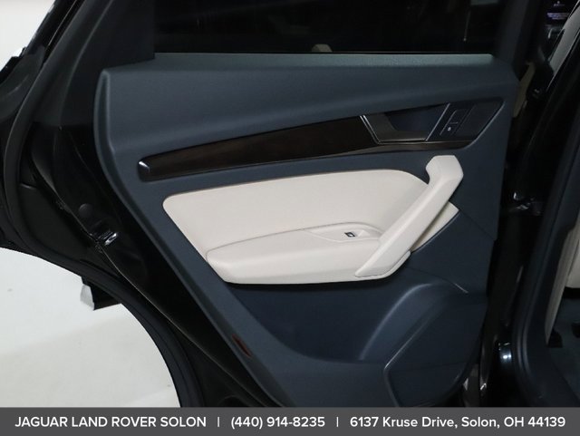 Used 2019 Audi Q5 2.0T Premium w/ Convenience Package AWD/4WD image 34