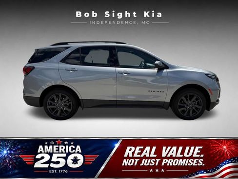 Used 2023 Chevrolet Equinox RS AWD/4WD image 13