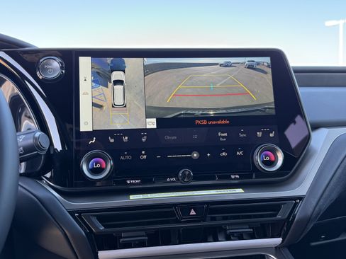 New 2026 Lexus TX 550h AWD Plug-In Hybrid w/ Technology Package image 27