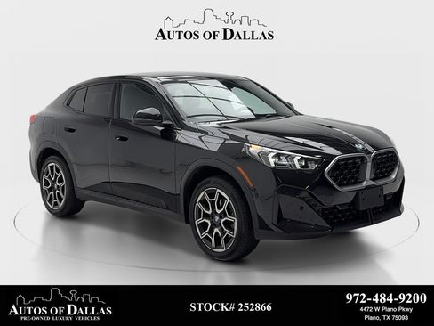 Used 2025 BMW X2 xDrive28i AWD/4WD image 1