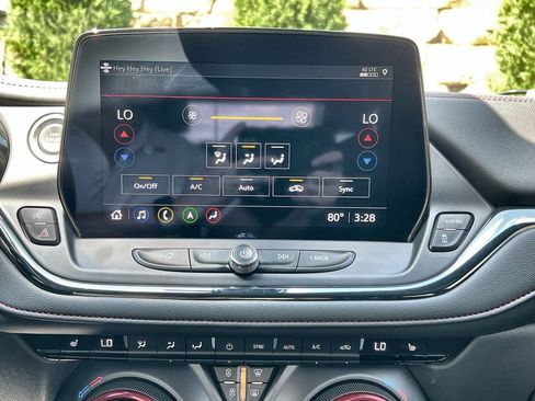 Used 2023 Chevrolet Blazer RS FWD image 25
