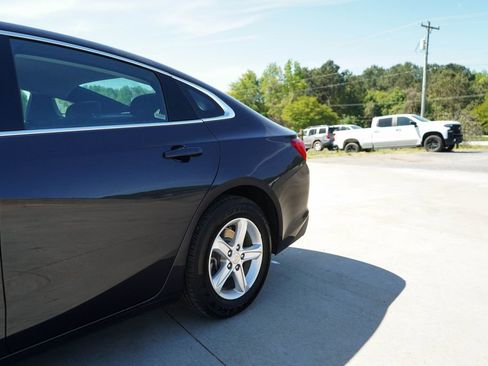 Used 2023 Chevrolet Malibu LT image 16