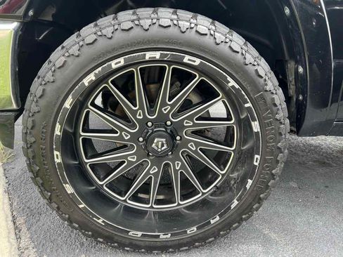 Used 2019 RAM 1500 Limited AWD/4WD image 6