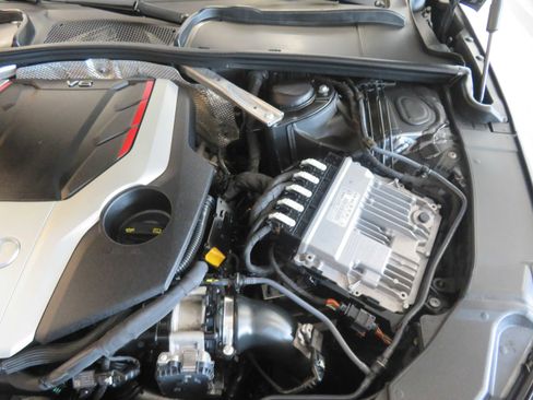 Used 2020 Audi S4 Premium w/ Convenience Package image 56