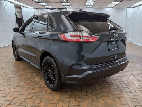 Certified 2023 Ford Edge ST-Line image 5