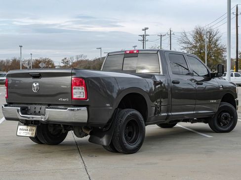 Used 2021 RAM 3500 Tradesman image 10