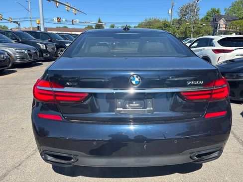 Used 2017 BMW 750i xDrive AWD/4WD image 5