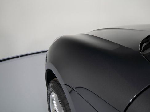 Certified 2025 Porsche Macan image 39