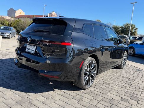New 2026 BMW iX xDrive45 image 9