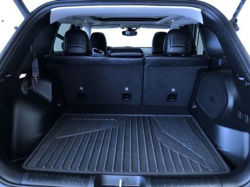 Used 2023 Jeep Cherokee Altitude Lux w/ Lux Elite Package image 31