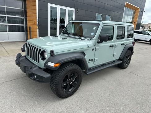 Used 2023 Jeep Wrangler Unlimited Sport AWD/4WD image 13